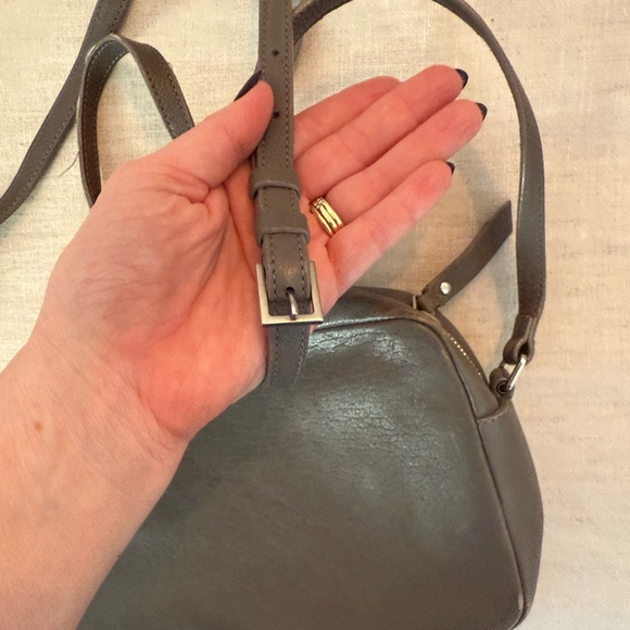 Yves Saint Laurent Gray Leather Crossbody Bag - Picture 7 of 10